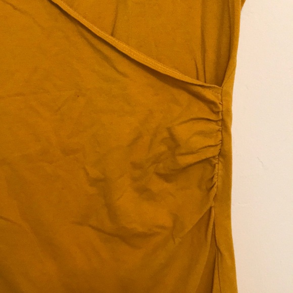 Sunny “wrap” shirt ☀️ - Picture 4 of 4